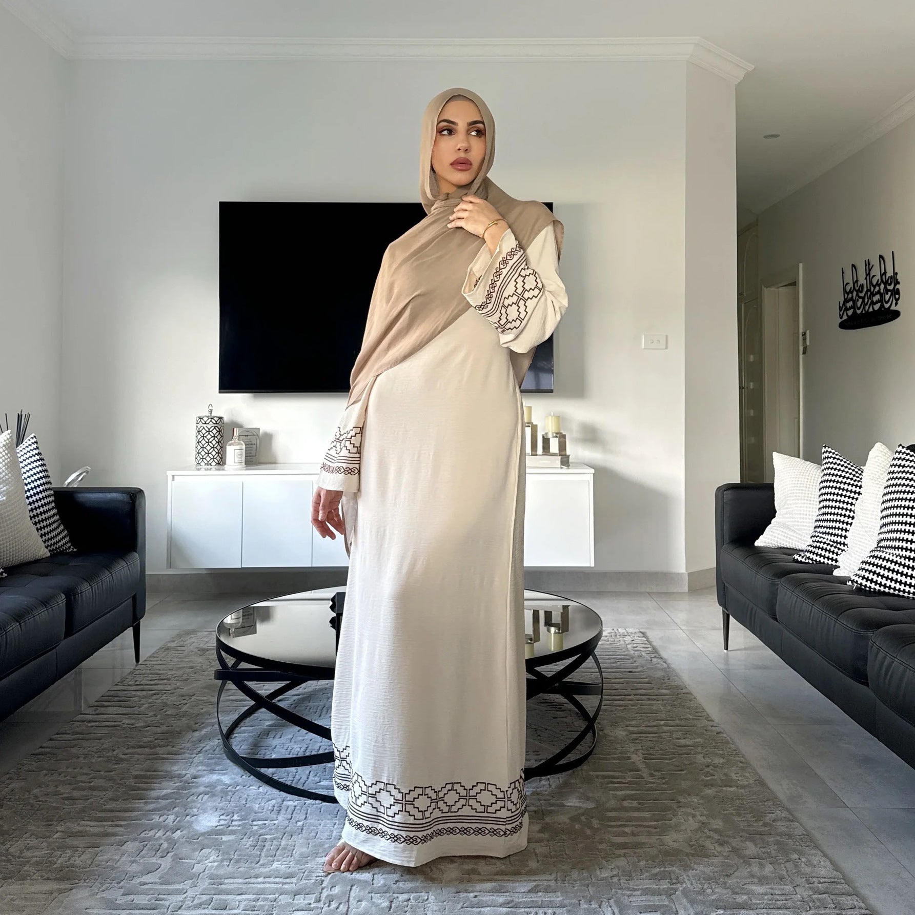 Abaya With Embroidery